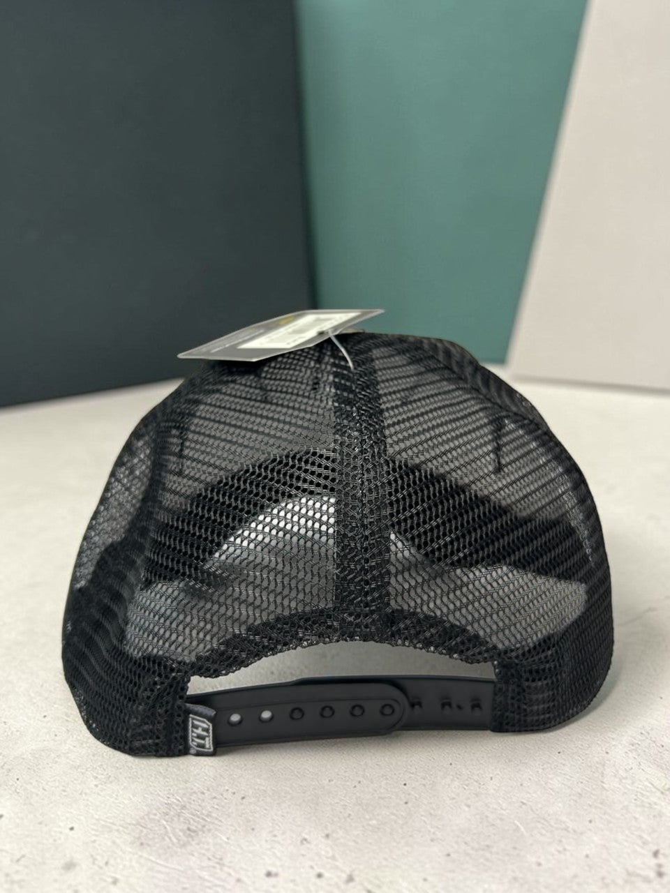 HIGHLAND gorra negra