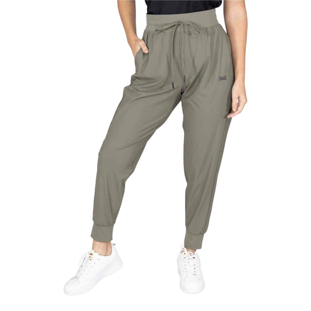 Everlast Bk corto femenino