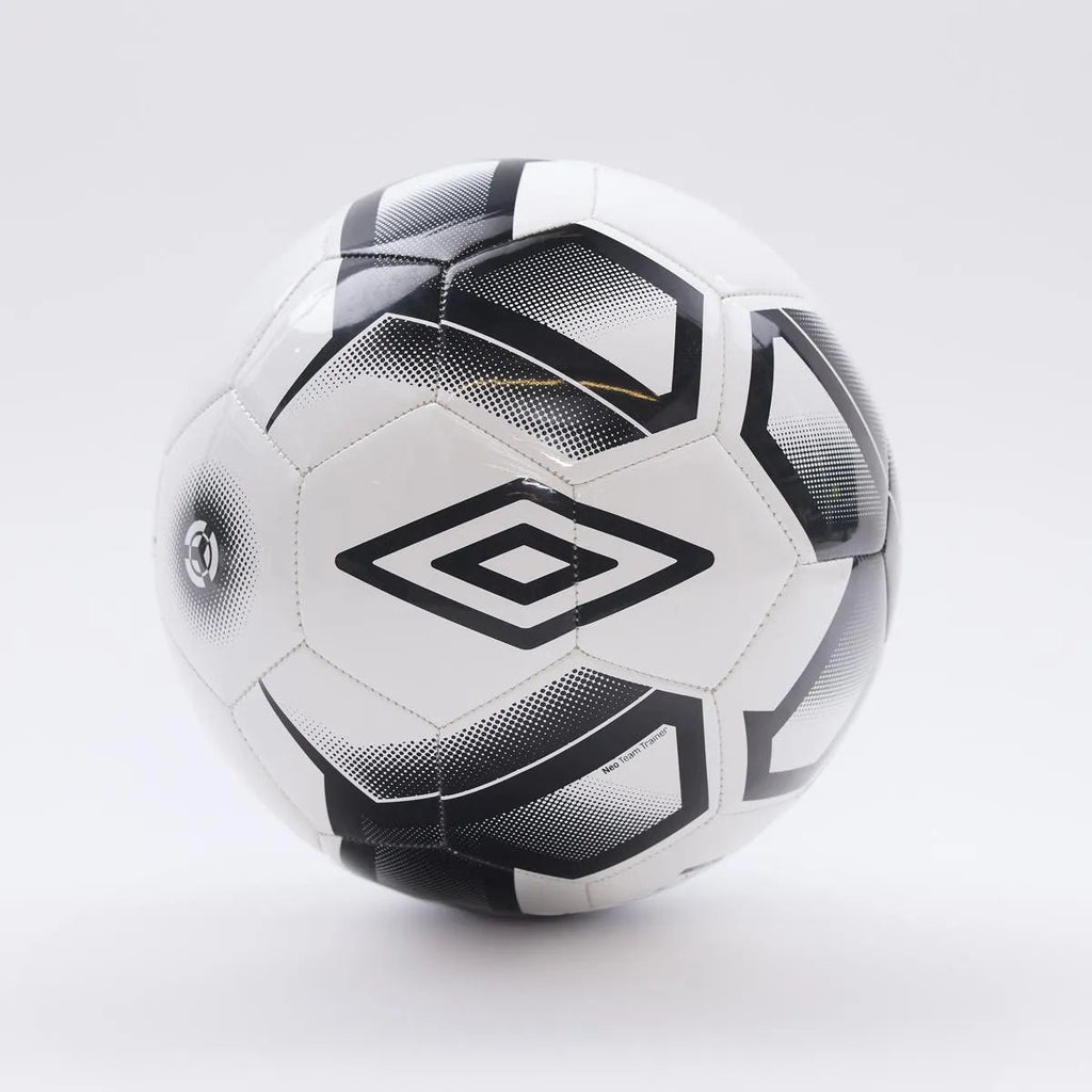 UMBRO balon 5 Blanco/negro - FOR SPORT